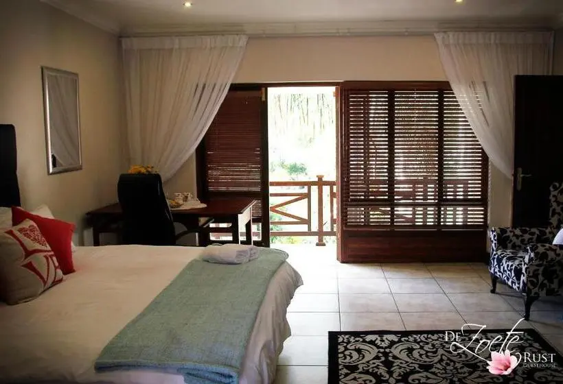 اتاق استاندارد با بالکن, De Zoete Rust Guesthouse