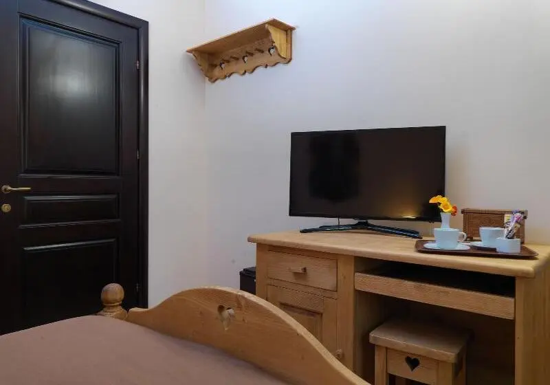 Standard Yhden Hengen Huone, La Favorita Guesthouse Boutique
