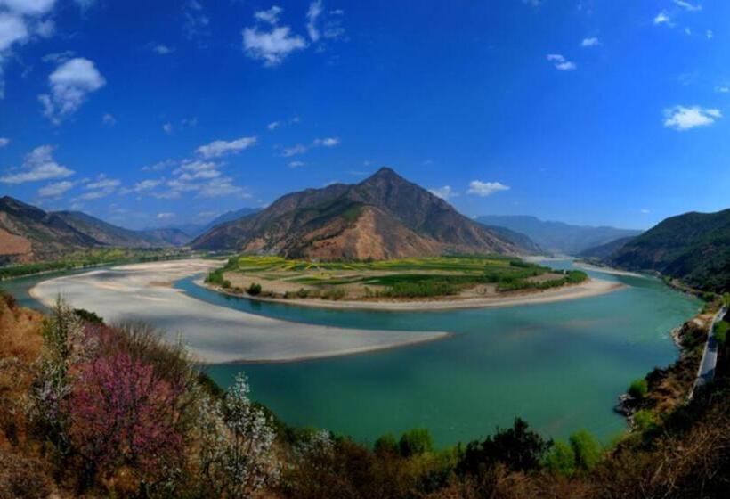 اتاق استاندارد با تخت بزرگ, Lijiang Three Wells Inn