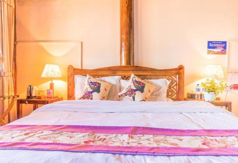 اتاق استاندارد با تخت بزرگ, Lijiang Three Wells Inn