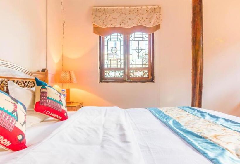اتاق استاندارد با تخت بزرگ, Lijiang Three Wells Inn