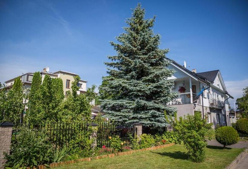 اتاق استاندارد با چشم‌انداز باغ, Papli 2 Accommodation