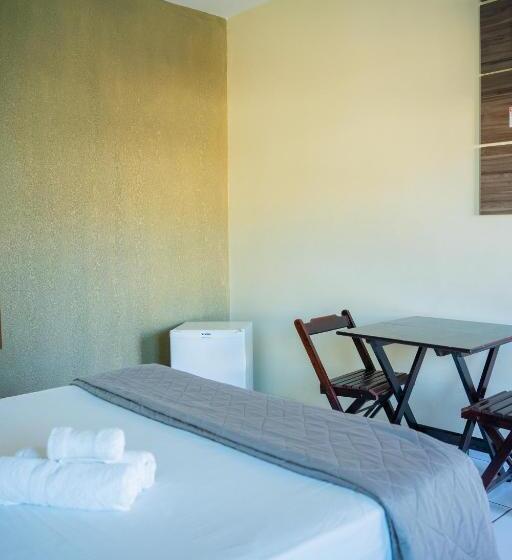 חדר סטנדרט לשלושה, Pousada Aeroporto