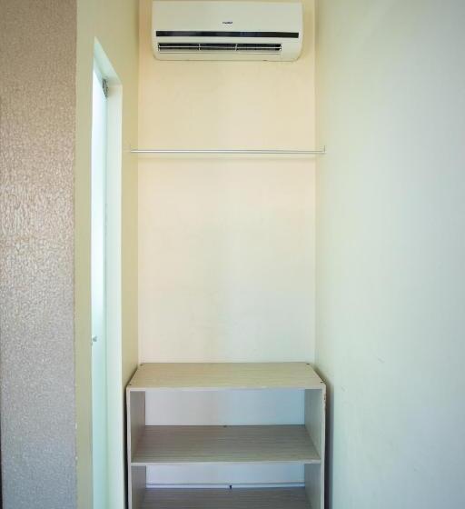 חדר סטנדרט לארבעה, Pousada Aeroporto