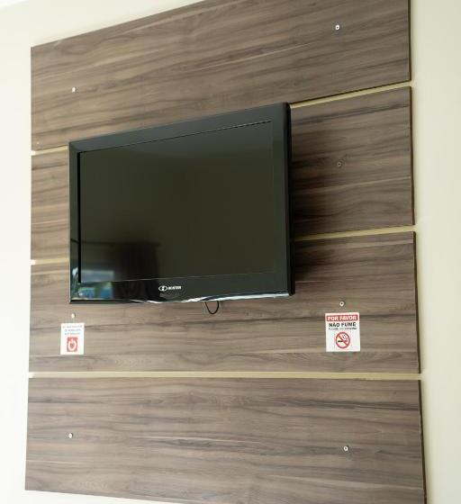 חדר סטנדרט לארבעה, Pousada Aeroporto