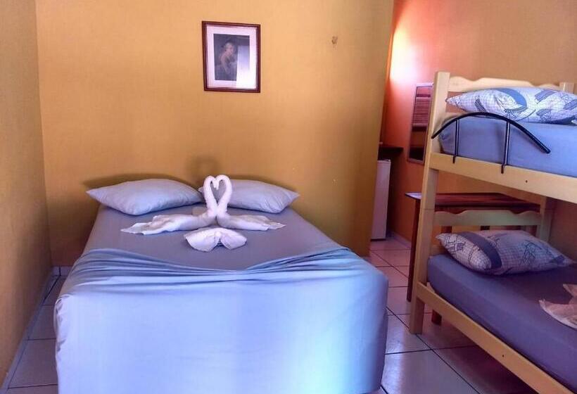 Четырехместный Номер Стандарт, Pousada Familiar Beberibe