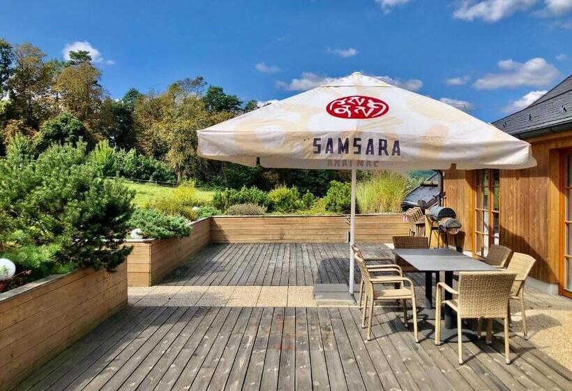 إستوديو قياسى مزودة بتراس, Statek Samsara