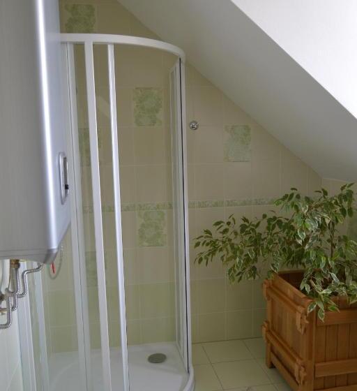 침실 1개 베이직 아피트, Ubytování Na Hájence