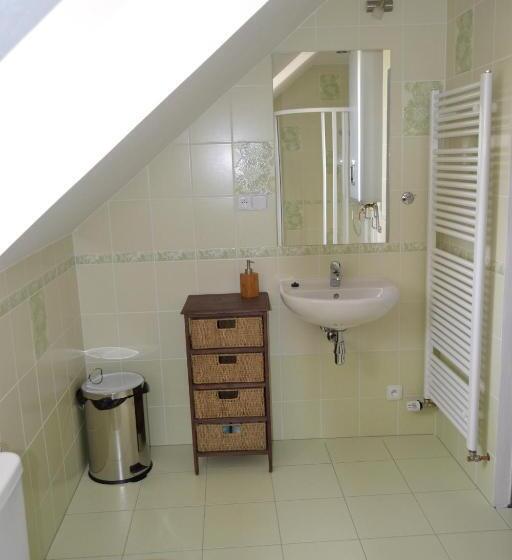 침실 1개 베이직 아피트, Ubytování Na Hájence