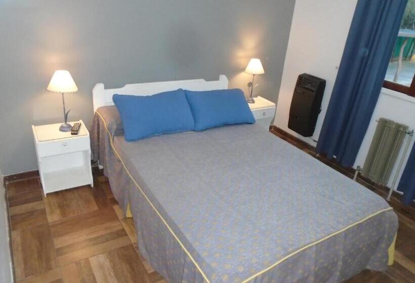 غرفة قياسية, De Los Cesares