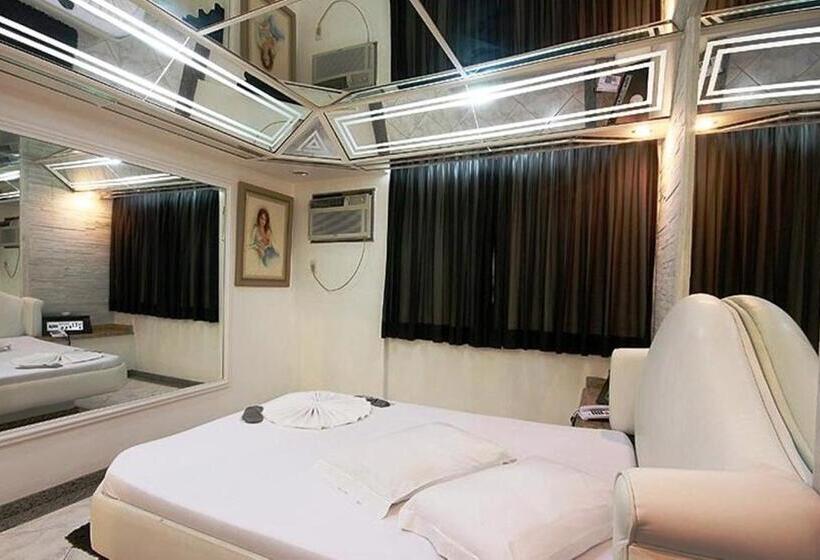 اتاق لوکس, Nosso