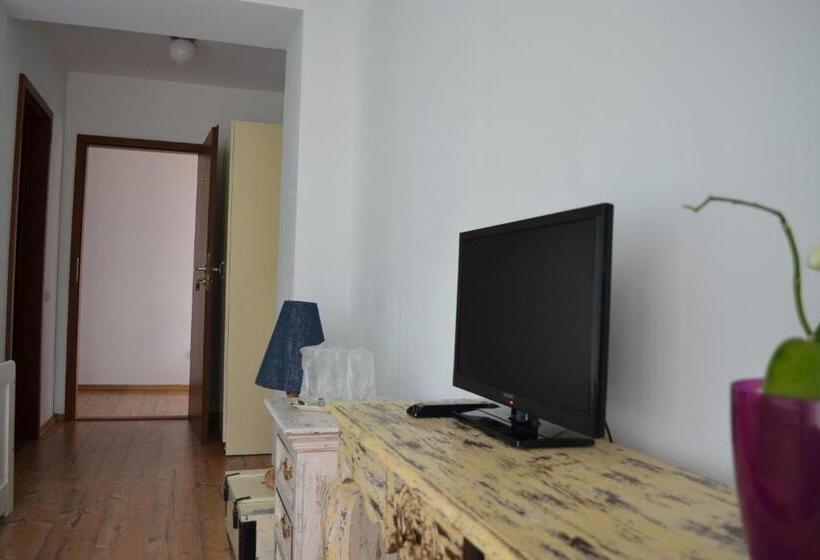 Chambre Triple Standard avec Balcon, Inspire View