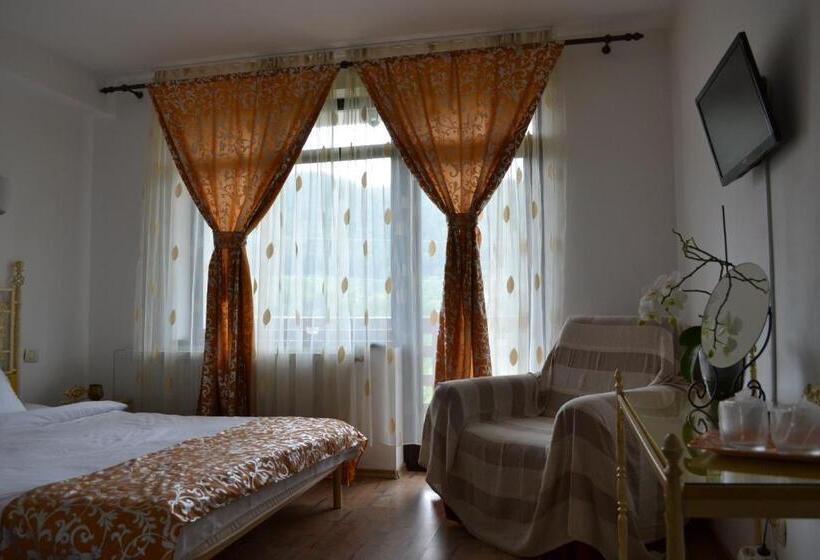 Chambre Triple Standard avec Balcon, Inspire View