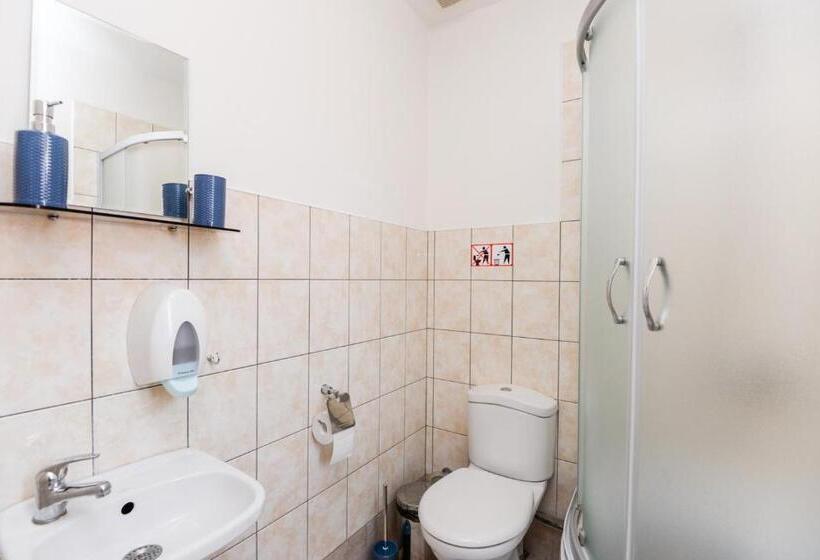 اتاق استاندارد سه نفره, Palanga 777