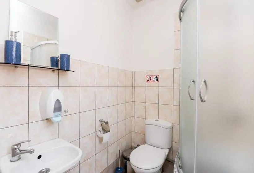 اتاق استاندارد سه نفره, Palanga 777