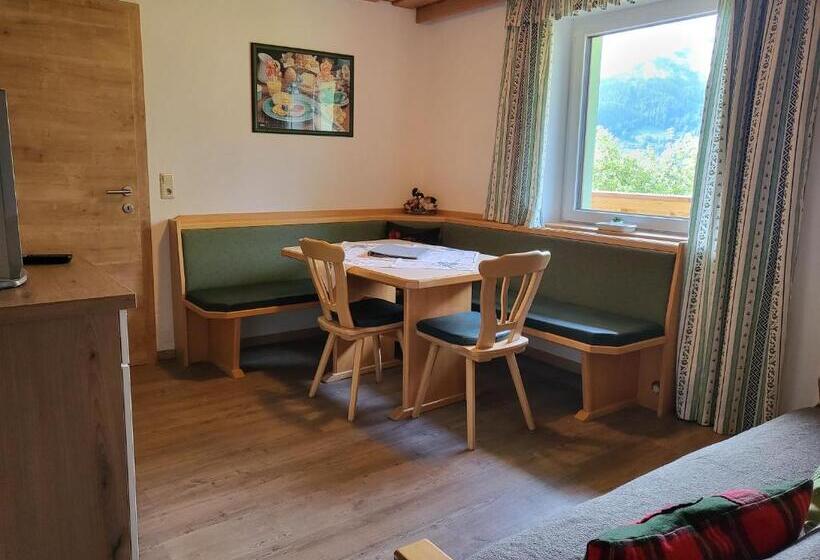 Apartamento Confort 2 Quartos, Saumerhof