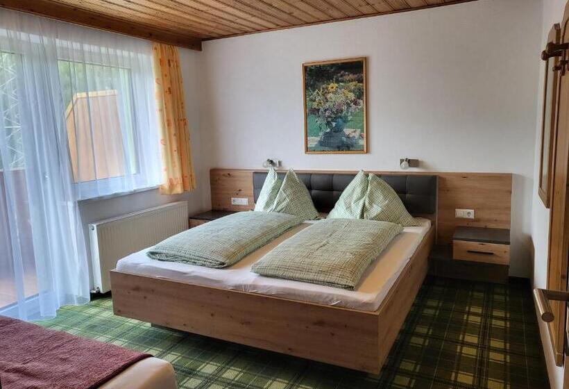דירת נוחות 2 חדרים, Saumerhof