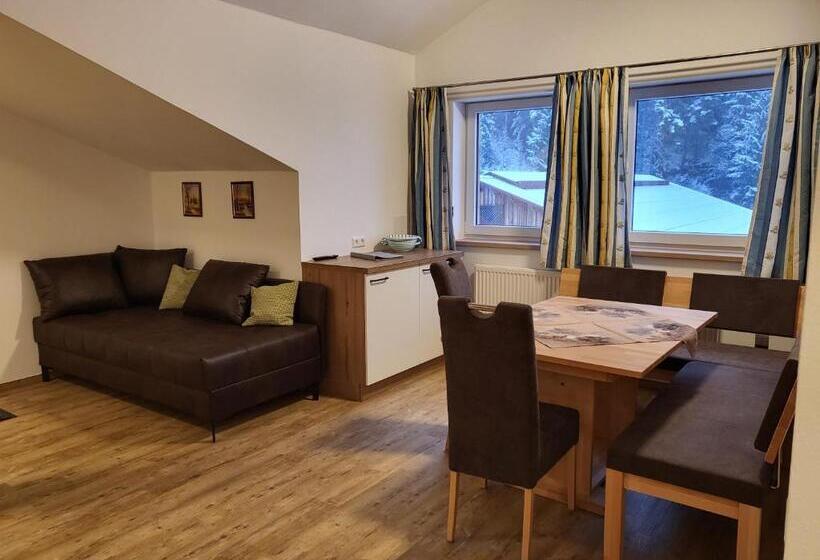 2-Bedroom Classic Apartment, Saumerhof