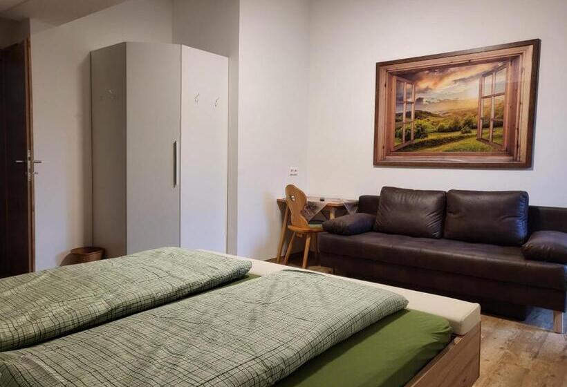 Apartamento Superior 1 Dormitório, Saumerhof