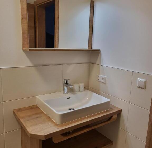 Apartamento Superior 1 Dormitório, Saumerhof