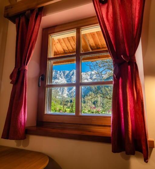 آپارتمان 1 خوابه با بالکن, Tourist Farm šenkova Domačija