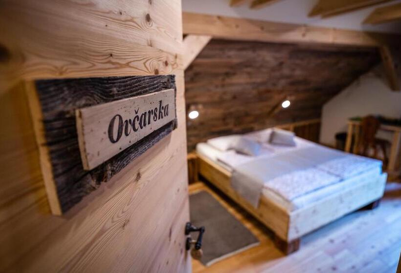 اتاق سوپریور, Tourist Farm šenkova Domačija