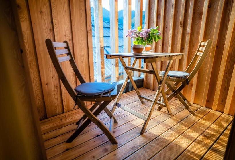 اتاق لوکس, Tourist Farm šenkova Domačija