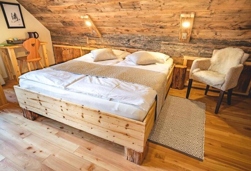 اتاق سوپریور, Tourist Farm šenkova Domačija