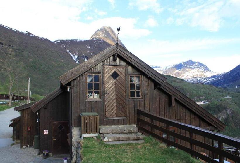 标准间, Westerås Gard