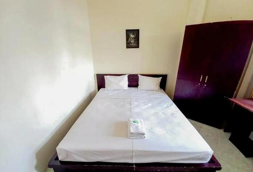 غرفة سوبيريور, Graha Ara Homestay Syariah Rsud Dr Soetomo Surabaya Mitra Reddoorz
