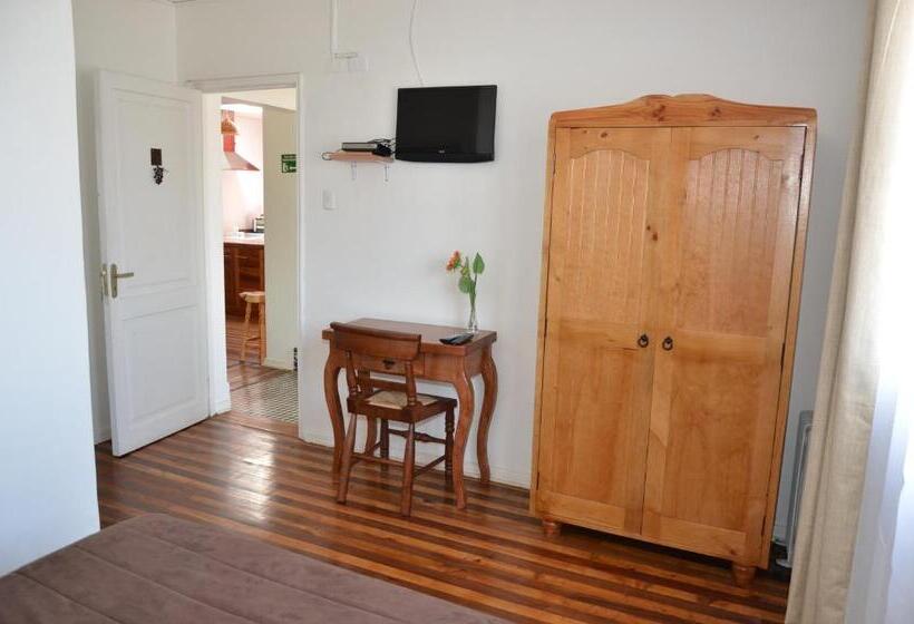 اتاق استاندارد چهار تخته, Hostal Petit Verdot