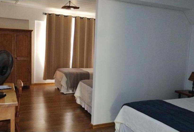 غرفة قياسية رباعية, Hostal Petit Verdot