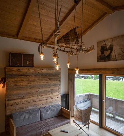 带阳台套房, Landhaus Tirolerherz