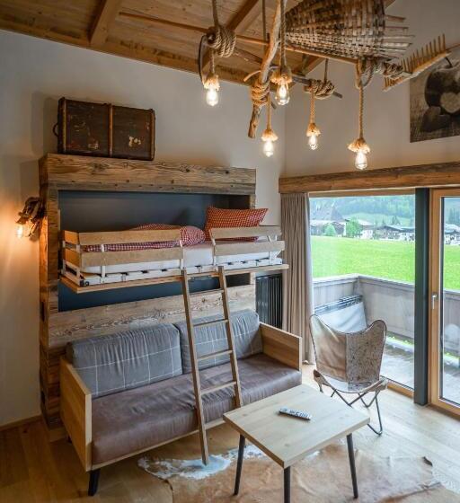 带阳台套房, Landhaus Tirolerherz