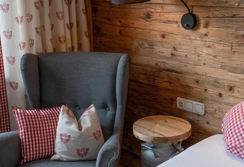 标准间带阳台, Landhaus Tirolerherz