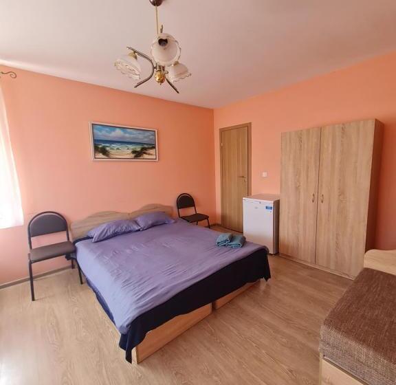 اتاق استاندارد, Little Amber Apartments