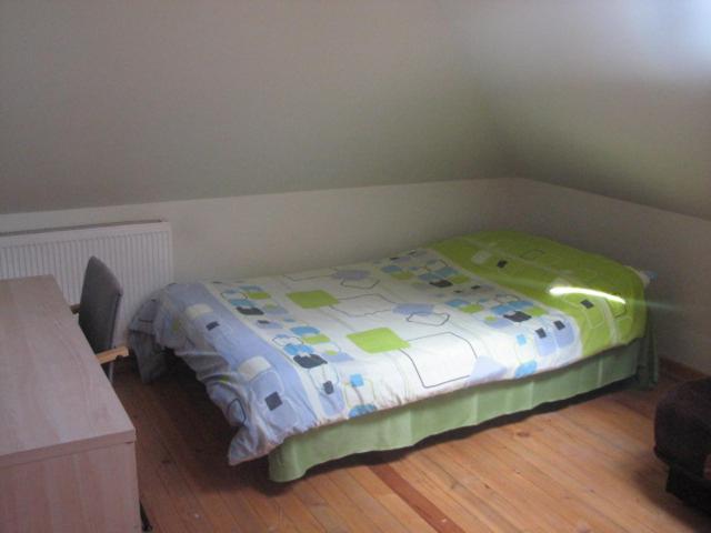 اتاق اکونومی یک تخته, Little Amber Apartments