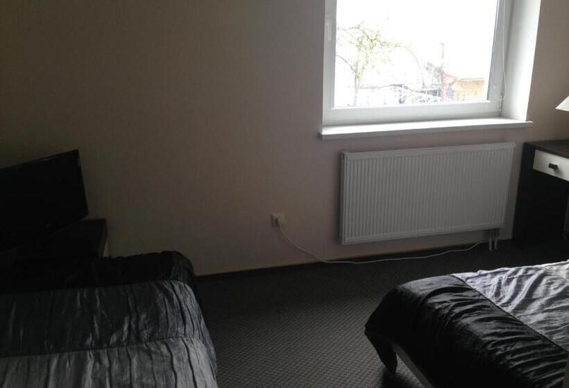 اتاق استاندارد, Luka