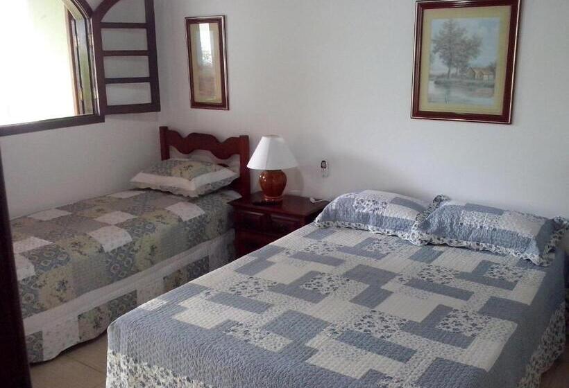חדר סטנדרט לשלושה, Pousada Cavalo Branco