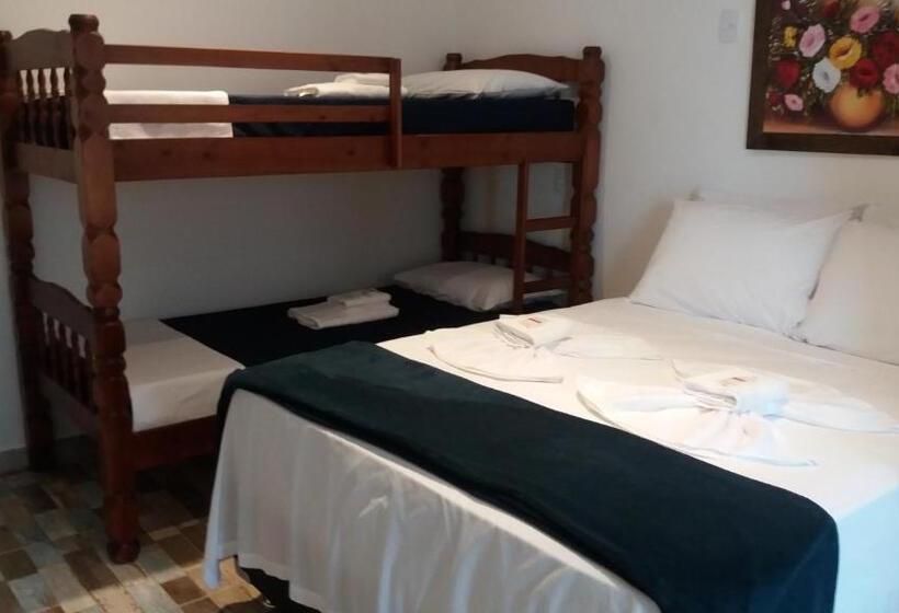 חדר סטנדרט לארבעה, Pousada Cavalo Branco