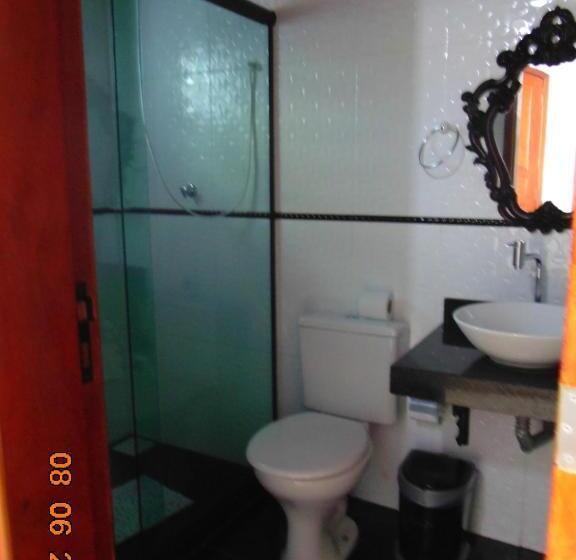 חדר סטנדרט לארבעה, Pousada Cavalo Branco