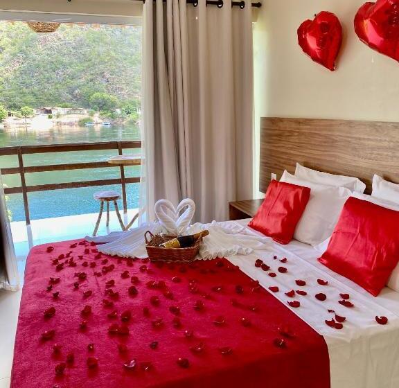 带阳台套房, Pousada Porto De Piranhas