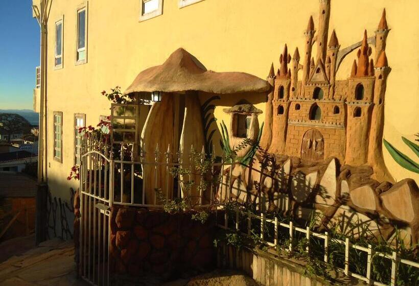 이코노미 룸, Pousada Reino Encantado   São Thomé Das Letras   Minas Gerais