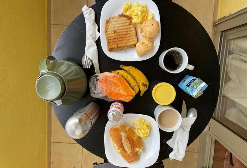 디럭스 룸, Pousada Reino Encantado   São Thomé Das Letras   Minas Gerais