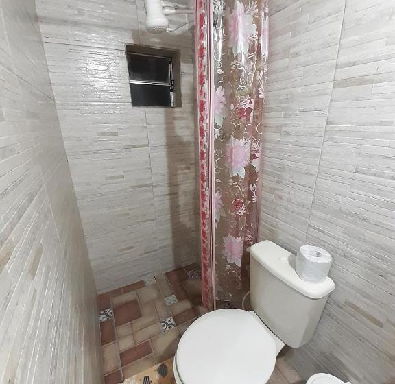 기본룸, Pousada Reino Encantado   São Thomé Das Letras   Minas Gerais