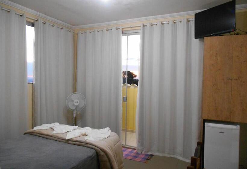 발코니 디럭스 룸, Pousada Reino Encantado   São Thomé Das Letras   Minas Gerais