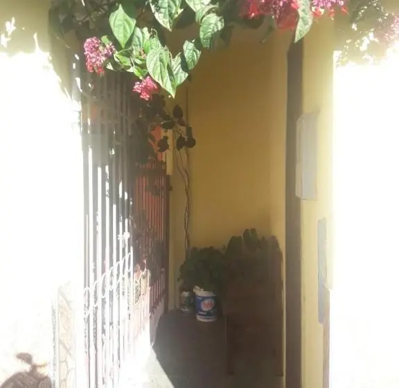 Talo 2 Makuuhuonetta, Pousada Reino Encantado   São Thomé Das Letras   Minas Gerais
