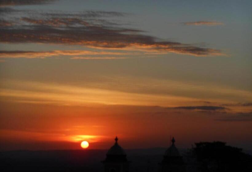 발코니 디럭스 룸, Pousada Reino Encantado   São Thomé Das Letras   Minas Gerais