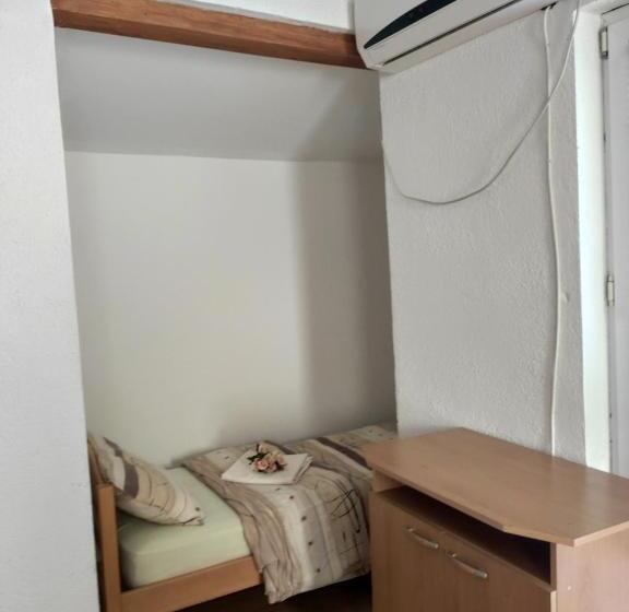 استودیو استاندارد با بالکن, Villa Kliment