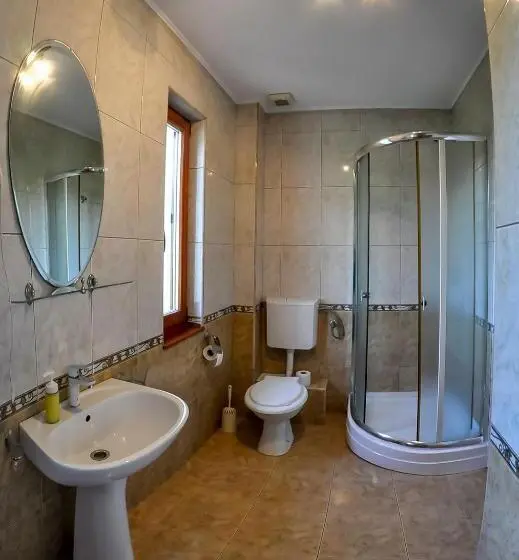 Pokój Standard Widok Miasto, Pensiunea Sub Cetate Deva